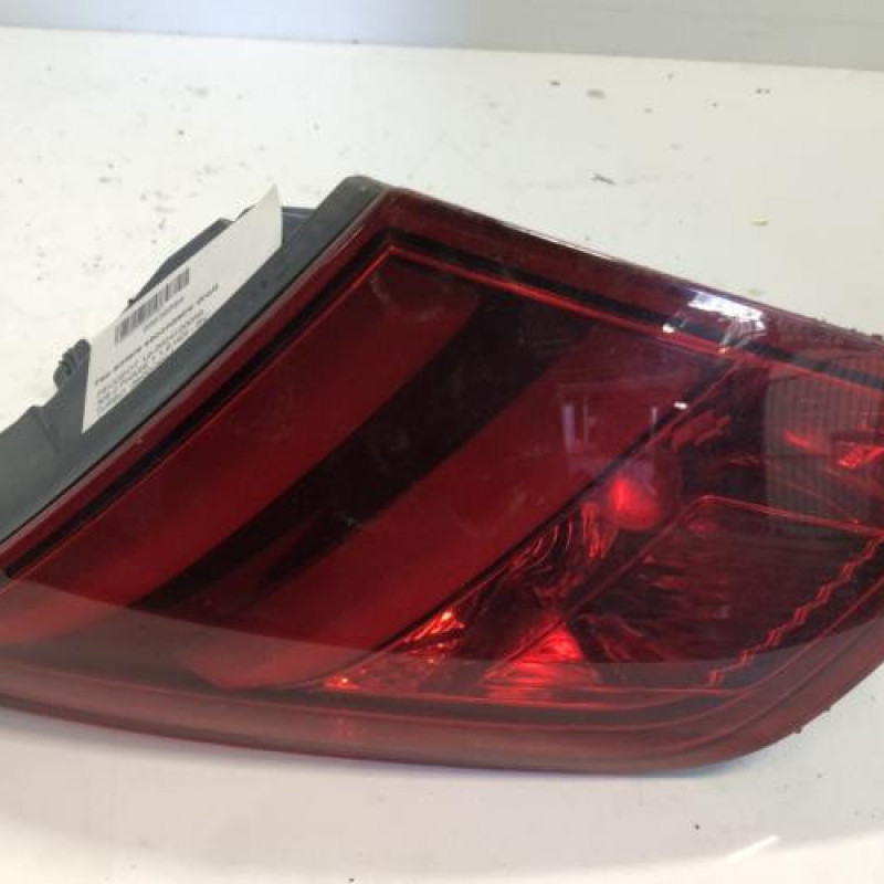 Feu arriere secondaire droit (feux) PEUGEOT 308 2