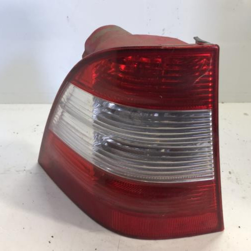 Feu arriere principal gauche (feux) MERCEDES CLASSE M 163