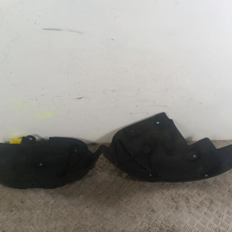 Pare boue arriere gauche RENAULT MEGANE 5