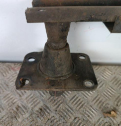 Renfort pare choc avant (traverse) PEUGEOT 5008 1