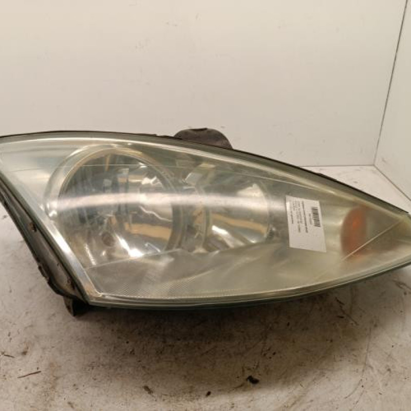 Optique avant principal droit (feux)(phare) FORD FOCUS 1