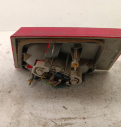 Feu arriere secondaire gauche (feux) PEUGEOT 405