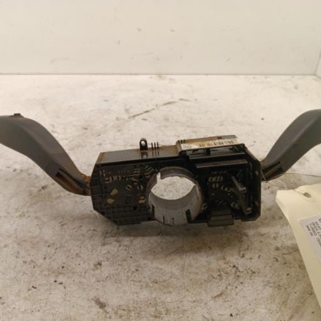 Commande de phare SEAT IBIZA 3