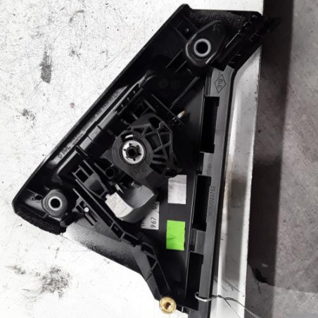 Poignee porte arriere gauche RENAULT MEGANE 5