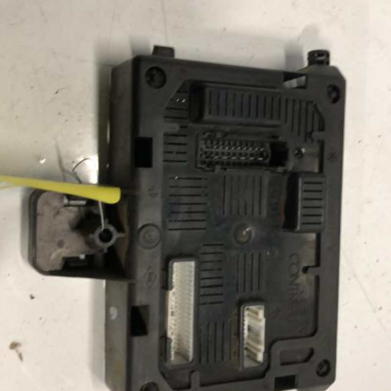 Boitier UPC RENAULT CLIO 3