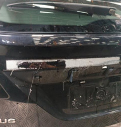 Malle/Hayon arriere FORD FOCUS 2