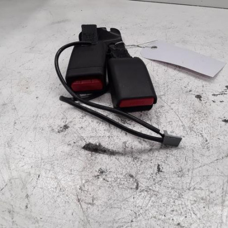 Attache ceinture arriere droit RENAULT MEGANE 5 Photo n°1