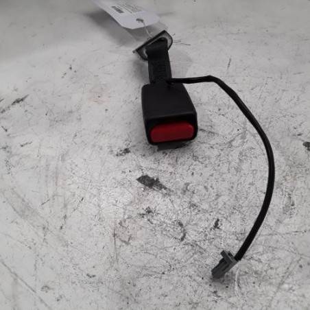 Attache ceinture arriere gauche RENAULT MEGANE 5 Photo n°1
