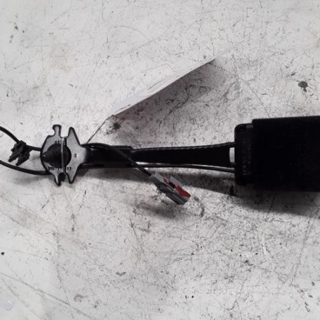 Attache ceinture avant droit RENAULT MEGANE 5