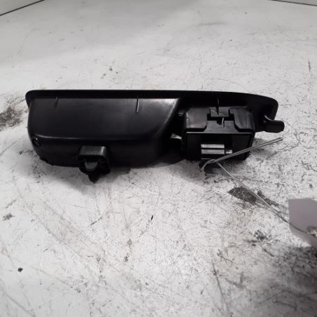 Interrupteur de leve vitre arriere droit RENAULT MEGANE 5