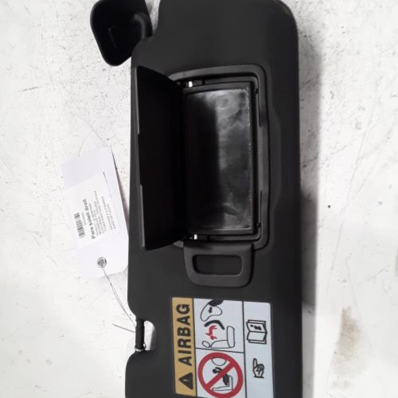 Pare soleil droit RENAULT MEGANE 5