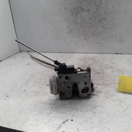 Serrure avant droit AUDI A4 1