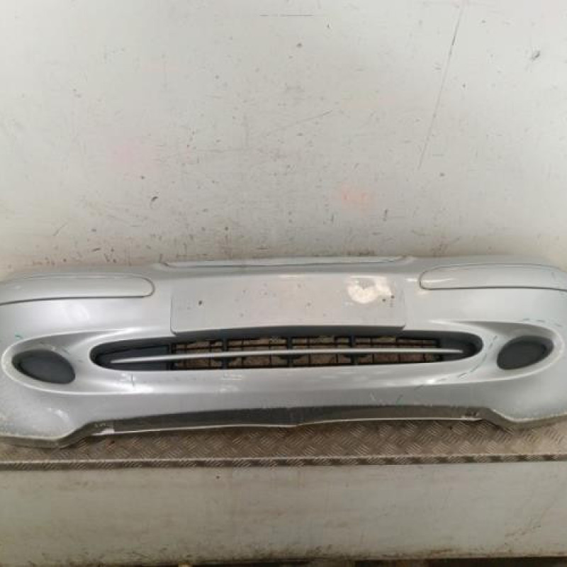 Pare choc avant MERCEDES CLASSE A 168 Pare choc avant MERCEDES CLASSE A 168