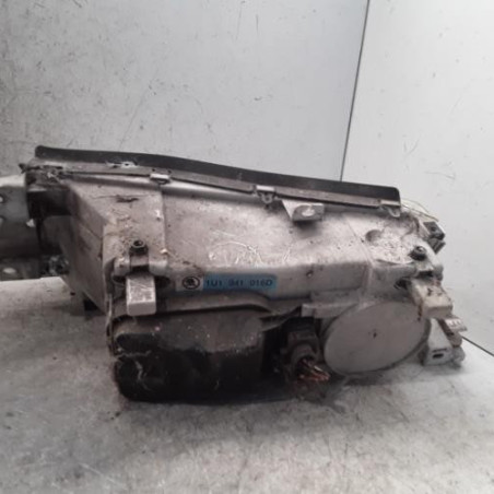 Optique avant principal droit (feux)(phare) SKODA OCTAVIA 1