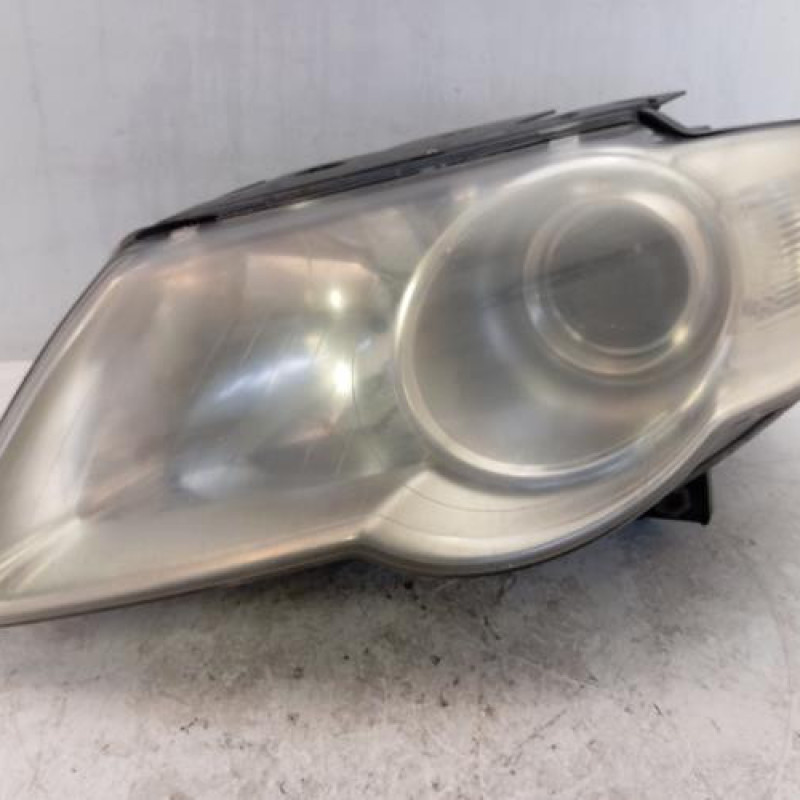Optique avant principal gauche (feux)(phare) VOLKSWAGEN PASSAT 5