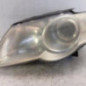 Optique avant principal gauche (feux)(phare) VOLKSWAGEN PASSAT 5