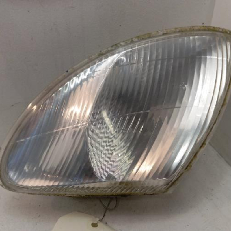 Optique avant secondaire gauche (feux)(clignotant) RENAULT SCENIC 1