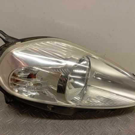 Optique avant principal droit (feux)(phare) FIAT GRANDE PUNTO Photo n°1