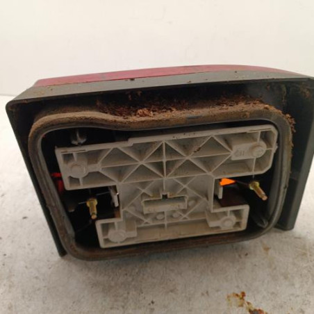Feu arriere principal gauche (feux) RENAULT R19