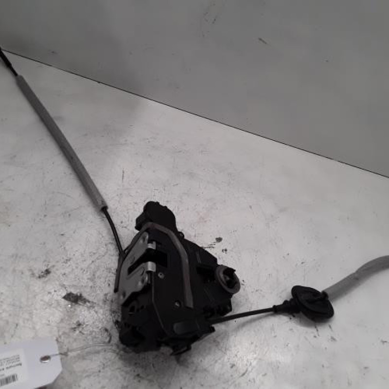 Serrure avant gauche RENAULT MEGANE 5 Serrure avant gauche RENAULT MEGANE 5