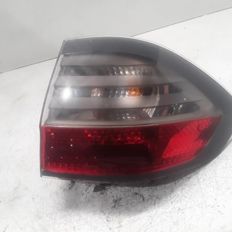 Feu arriere principal droit (feux) FORD S-MAX 1 Feu arriere principal droit (feux) FORD S-MAX 1