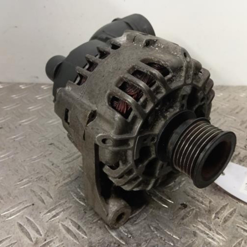 Alternateur BMW SERIE 3 E46 Alternateur BMW SERIE 3 E46