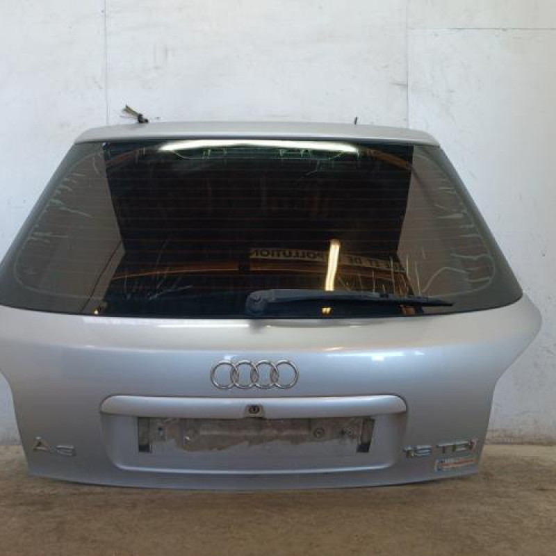 Malle/Hayon arriere AUDI A3 1 Malle/Hayon arriere AUDI A3 1