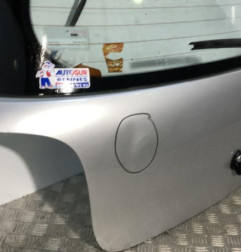 Malle/Hayon arriere TOYOTA YARIS 1 Photo n°4