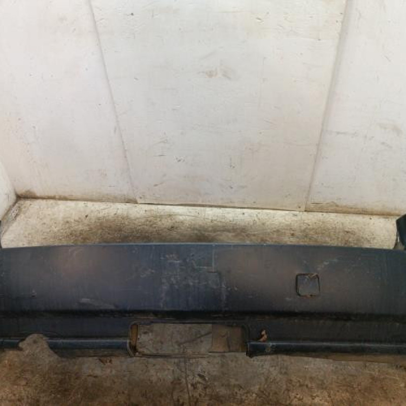 Pare choc arriere BMW X3 E83