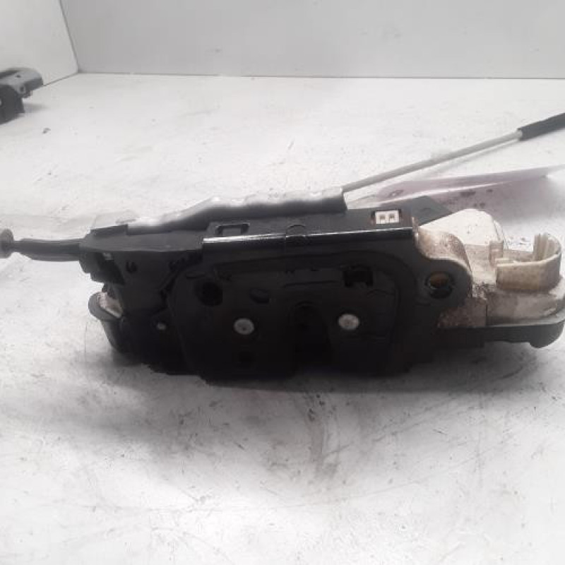 Serrure avant gauche SEAT IBIZA 4 Serrure avant gauche SEAT IBIZA 4