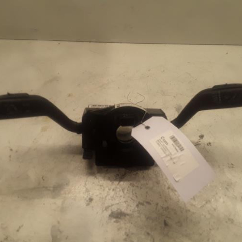 Com (Bloc Contacteur Tournant+Commodo Essuie Glace+Commodo Phare) SEAT IBIZA 4