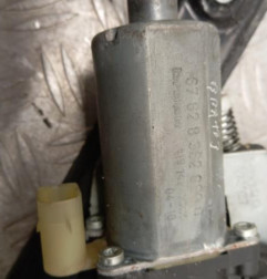 Leve vitre electrique avant gauche BMW SERIE 3 E46 Photo n°4