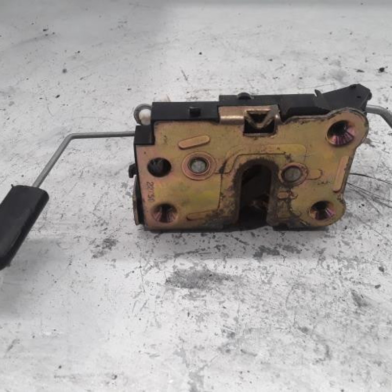 Serrure avant droit RENAULT MASTER 2
