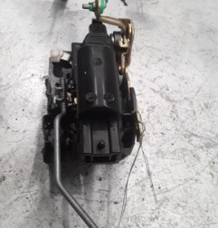 Serrure avant droit RENAULT MASTER 2