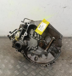 Boite de vitesses PEUGEOT 106 Photo n°1