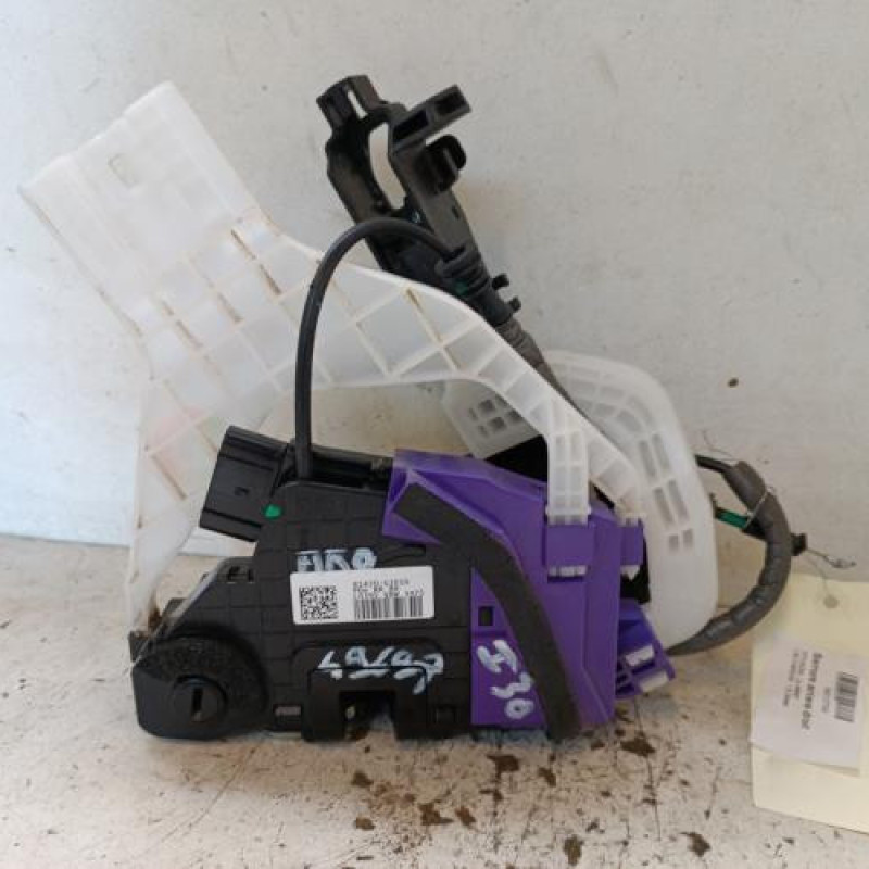 Serrure arriere droit HYUNDAI I 30 3 Serrure arriere droit HYUNDAI I 30 3