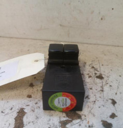 Interrupteur de leve vitre NISSAN MICRA 3 Photo n°3