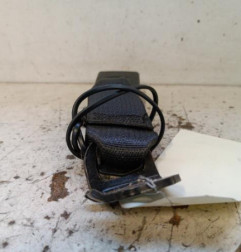 Attache ceinture arriere centrale OPEL CORSA E Photo n°4