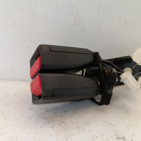 Attache ceinture arriere gauche PEUGEOT 508 1 SW Photo n°1