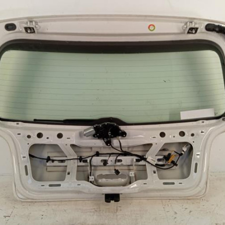 Malle/Hayon arriere VOLKSWAGEN POLO 4