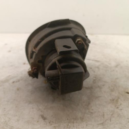 Anti brouillard gauche (feux) RENAULT CLIO 2