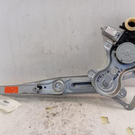 Leve vitre electrique avant gauche TOYOTA YARIS 2 Photo n°1