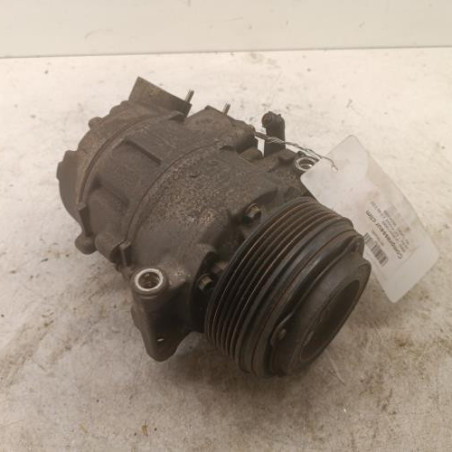 Compresseur clim BMW SERIE 1 E87 Photo n°1