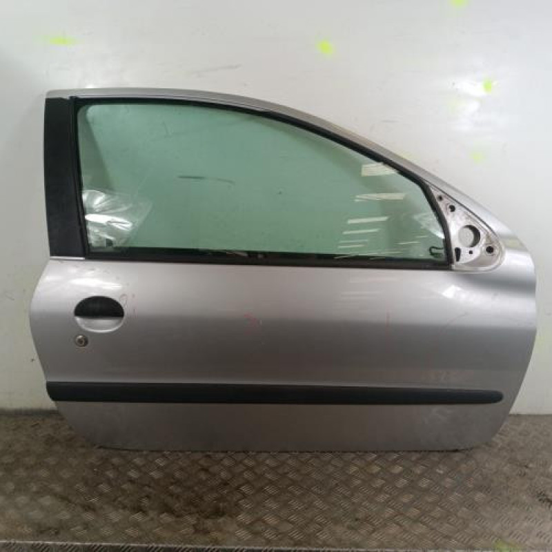 Porte avant droit PEUGEOT 206 Porte avant droit PEUGEOT 206