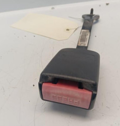 Attache ceinture avant droit DACIA DOKKER
