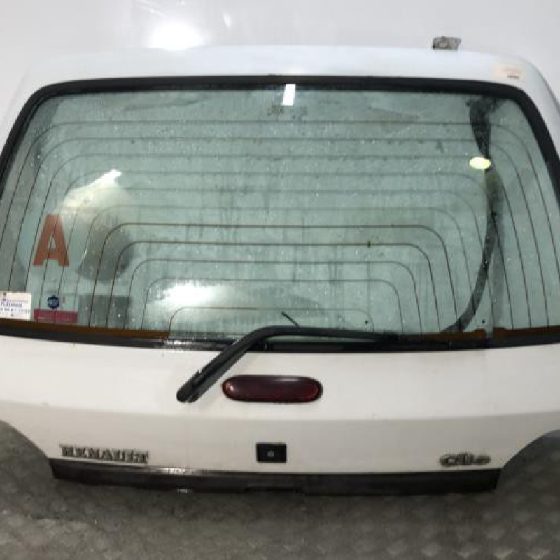 Malle/Hayon arriere RENAULT CLIO 1 Malle/Hayon arriere RENAULT CLIO 1