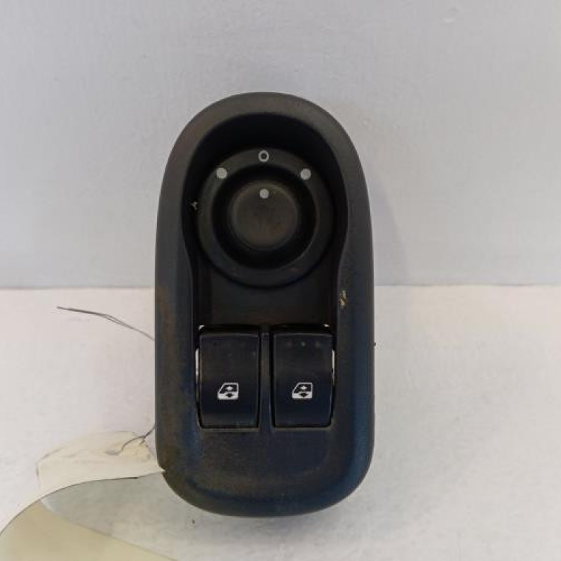 Interrupteur de leve vitre avant gauche RENAULT MASTER 3