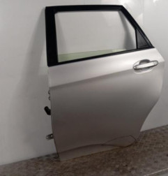 Porte arriere gauche TOYOTA VERSO-S Photo n°5
