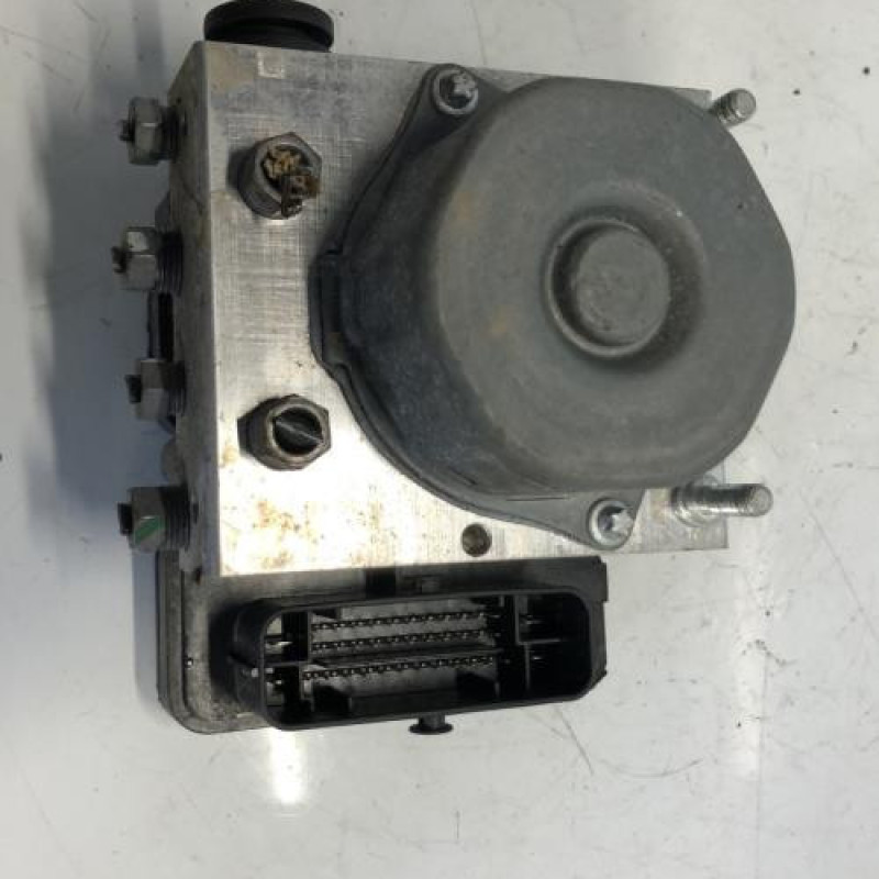 Bloc ABS (freins anti-blocage) RENAULT CLIO 4 Bloc ABS (freins anti-blocage) RENAULT CLIO 4