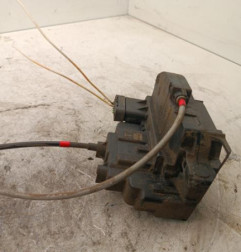 Serrure avant droit NISSAN NOTE 1 Photo n°3